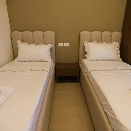 Blue Coast - Villa Perla Resort *