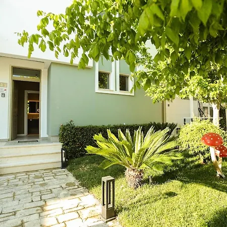 Blue Coast - Villa Perla Resort